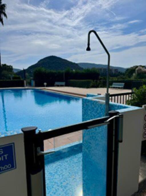 Studio 2Pers Piscine 10Min Plage Mandelieu Dış mekan fotoğraf
